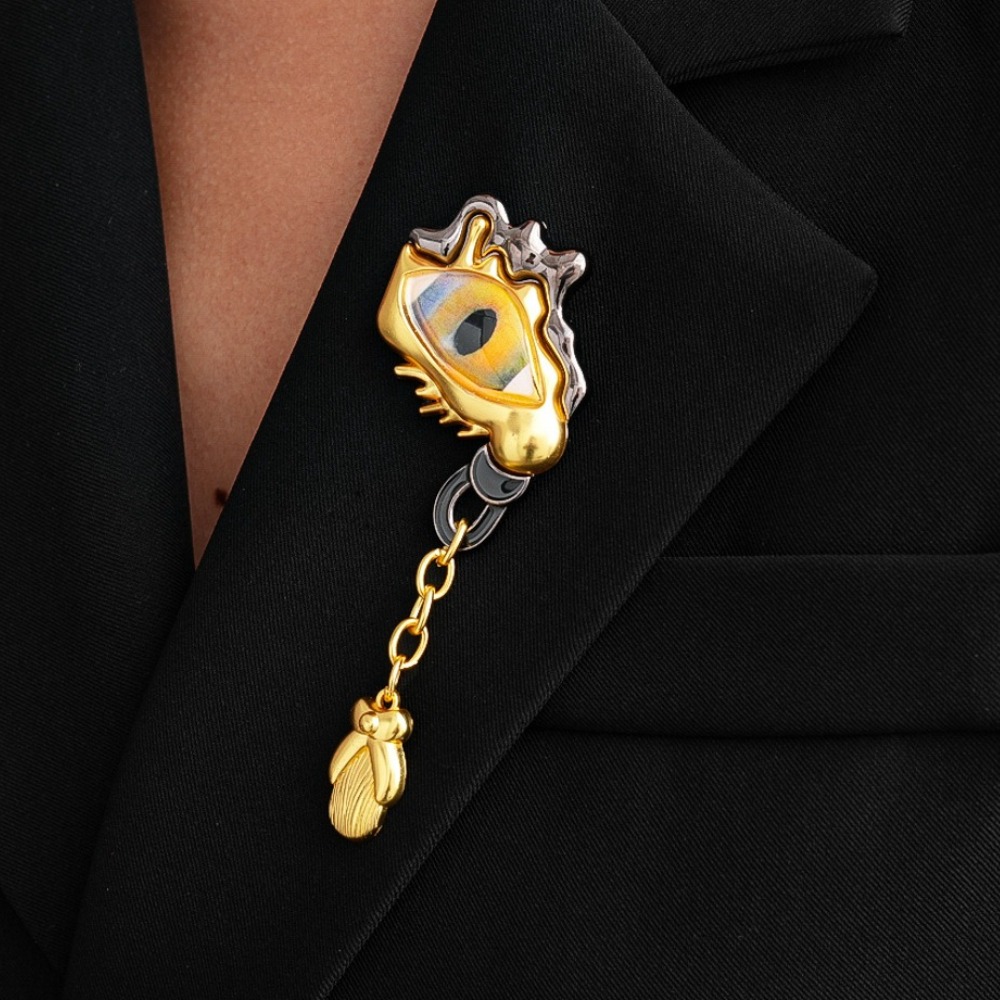 Women'S Accessories For Suit - Luksusowe metalowe broszki w kształcie łezki