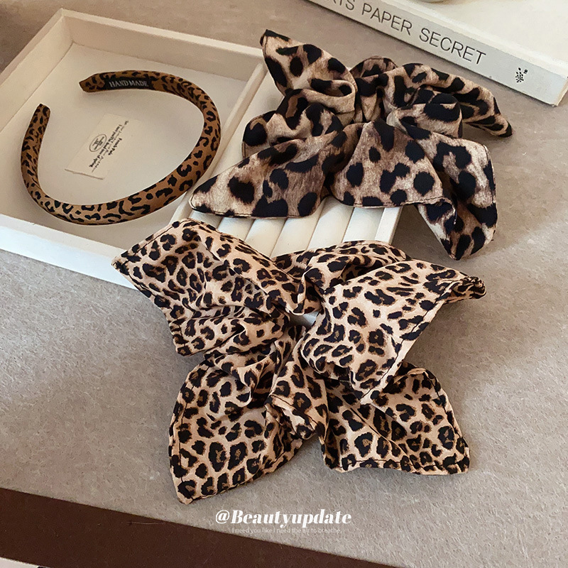 Klasyczny seksowny zestaw akce – Women Accessories Wholesale China recenzja i cena