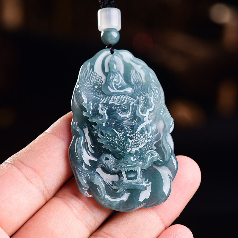 Naturalny Birmanski Jadeitowy  – Woman Accessory recenzja i cena