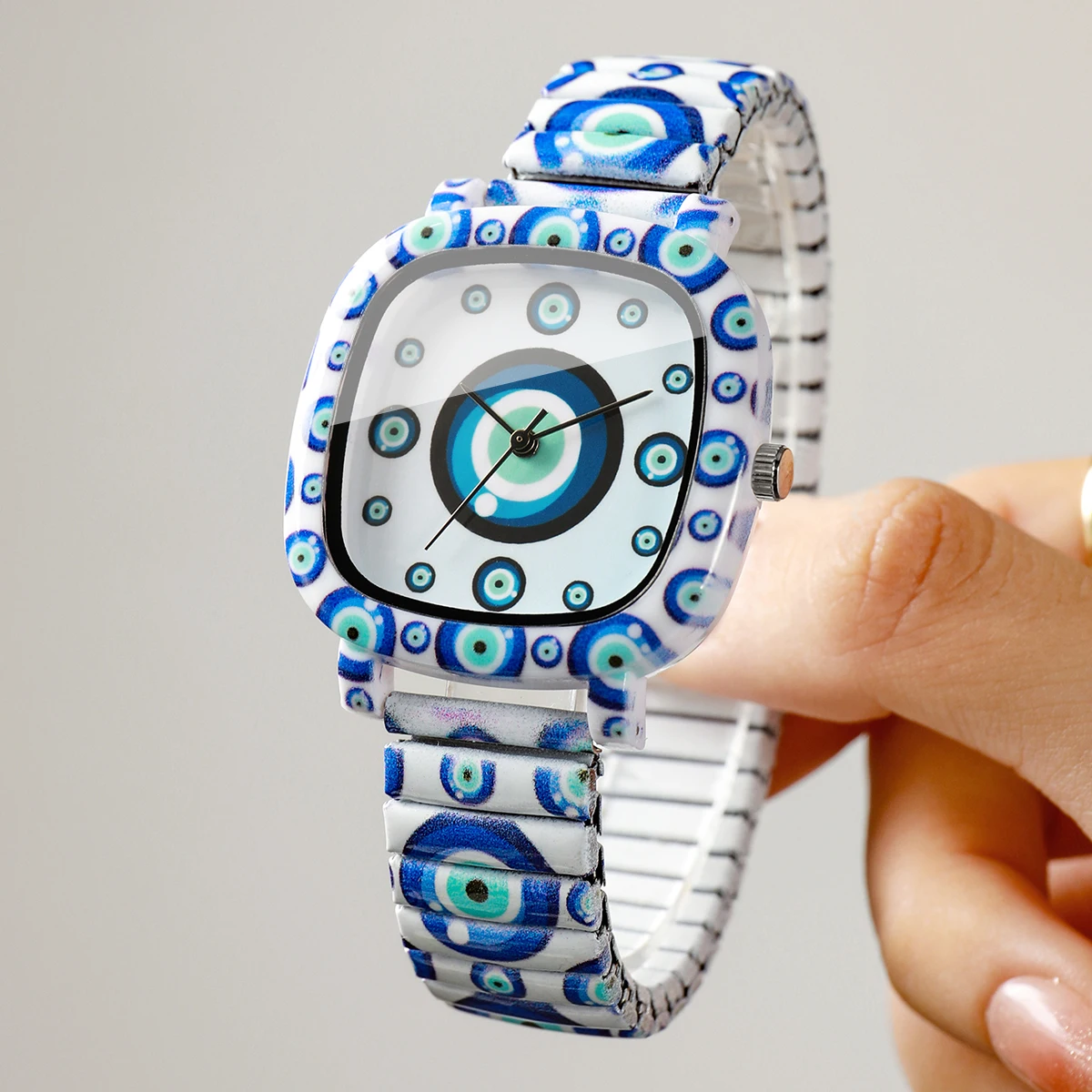 Modne damskie zegarki z niebie – Evil Eye Bracelet recenzja i cena