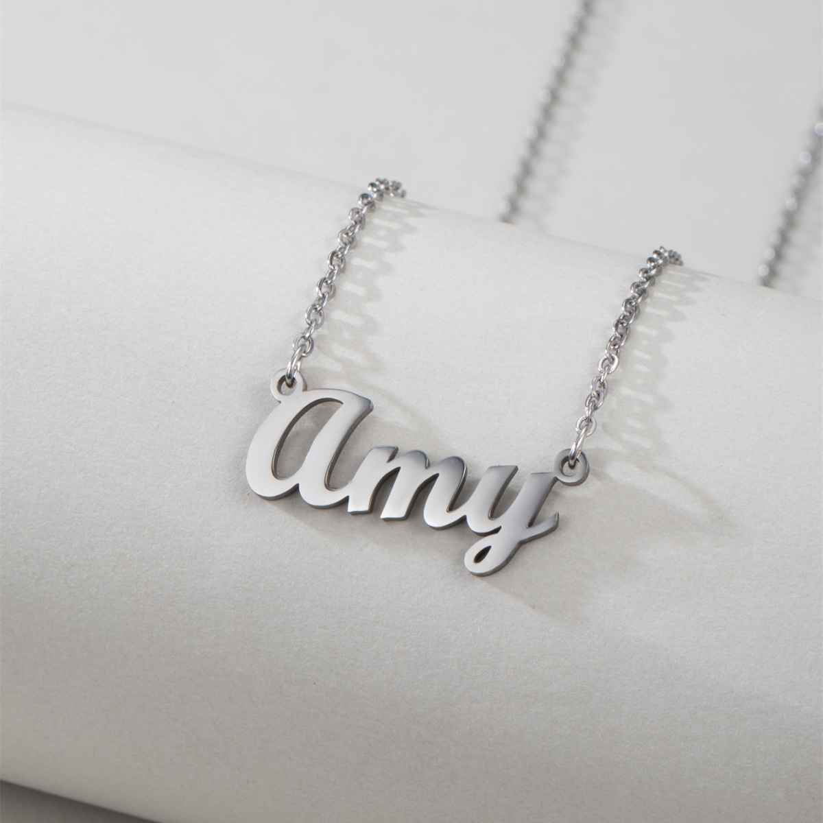 Stalowy naszyjnik z angielskim – Women Accessories Name In English recenzja i cena