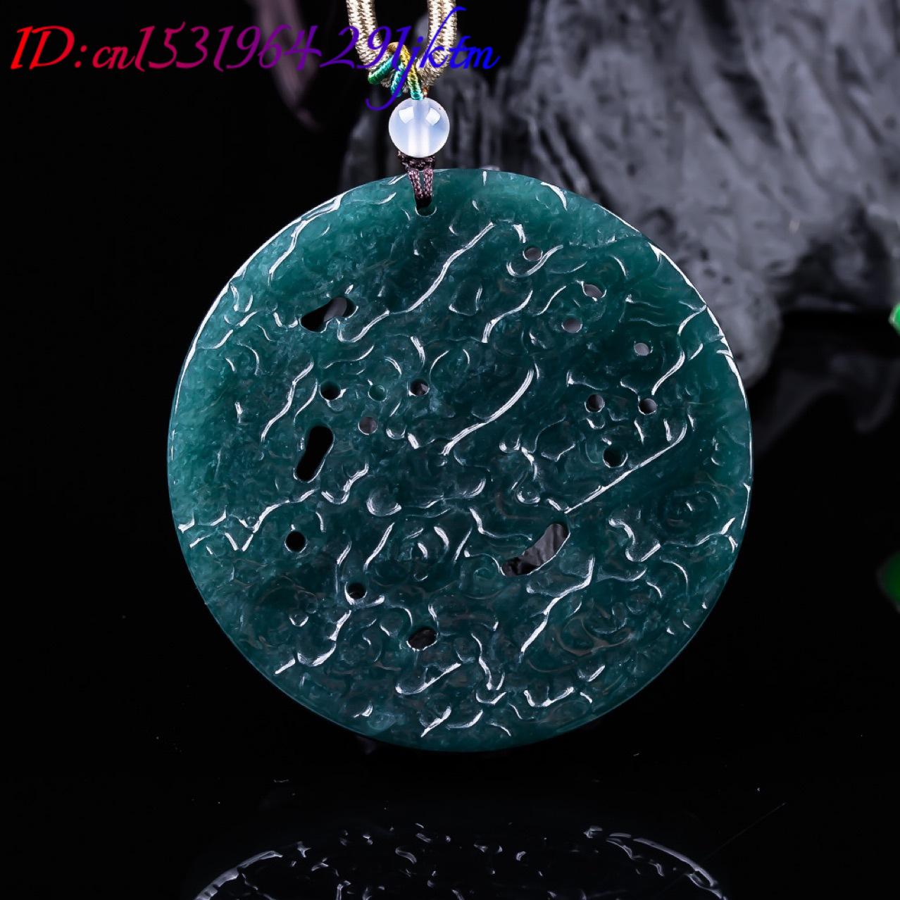 Pendant z jadeitu birmańskiego – Woman Accessory recenzja i cena