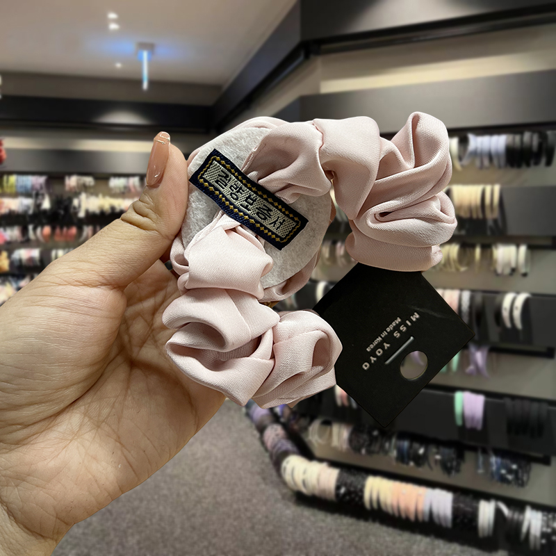 Koreańskie nakrycia głowy nisz – Women Accessories Shop Design recenzja i cena